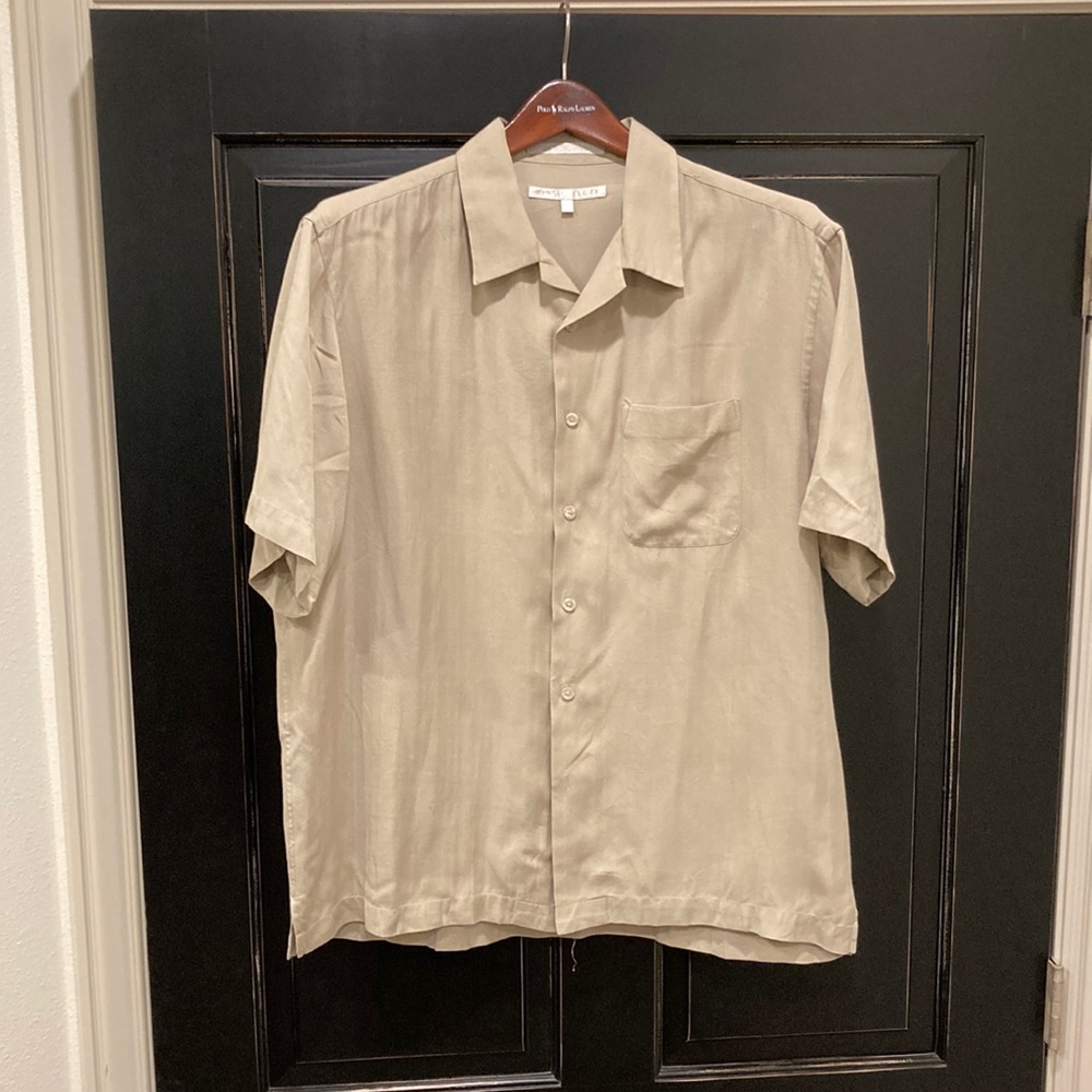 Perry Ellis beige polo